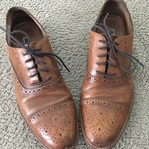 Johnston and Murphy cap toe Wing tips